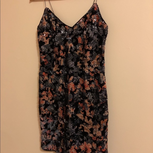 Sequin Dynamite Party Dress NYE - Picture 2 of 4